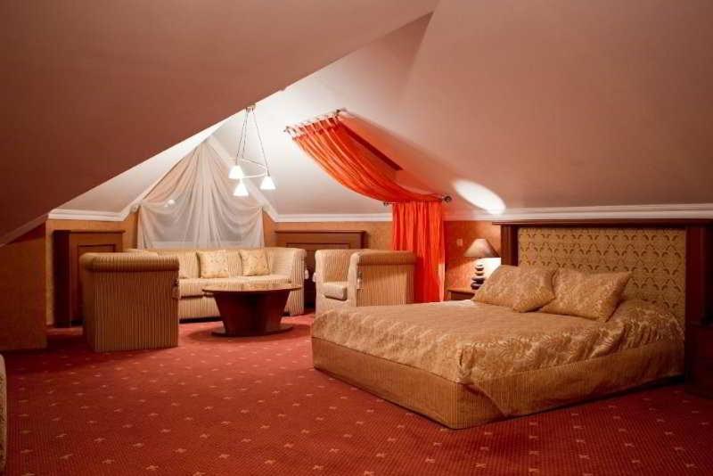 Diplomat Club Hotel Kiszyniów Pokój zdjęcie