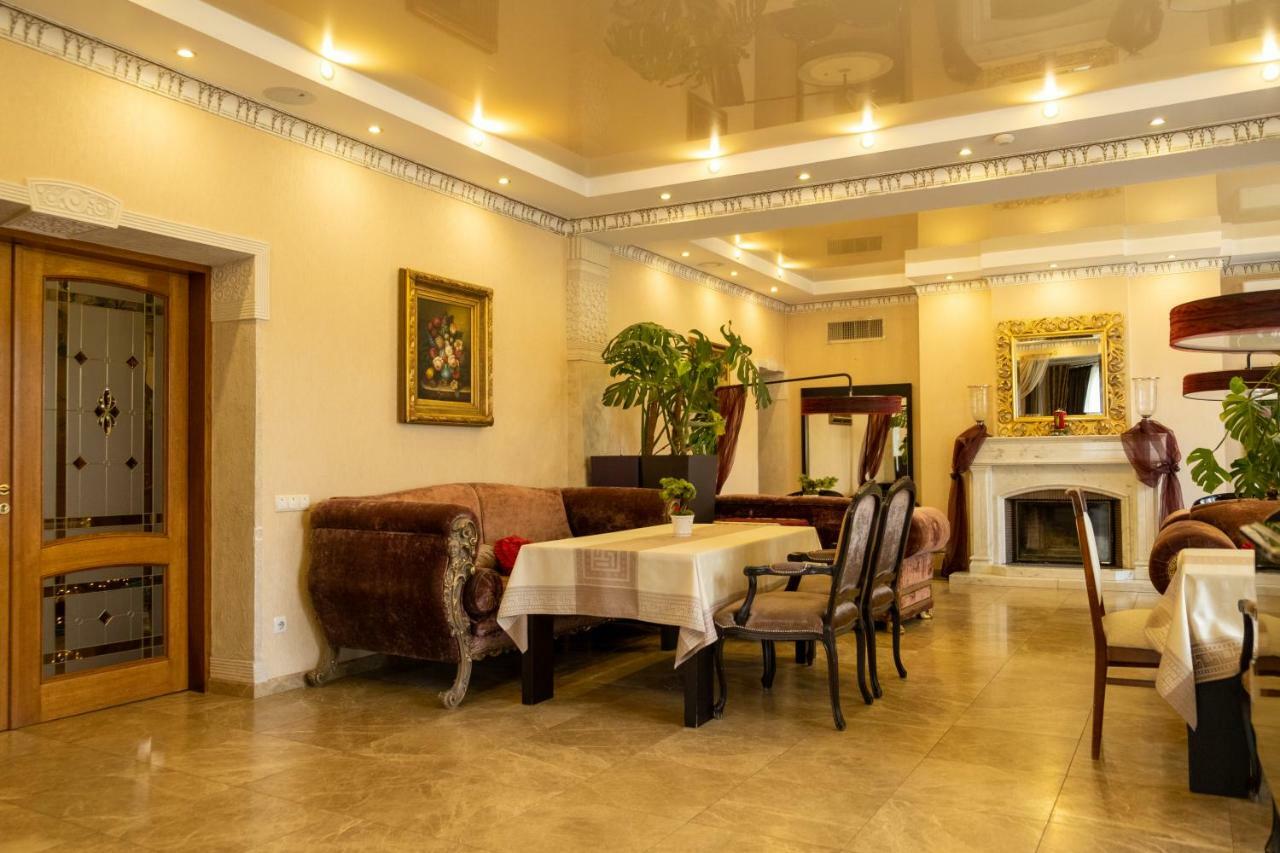 Diplomat Club Hotel Kiszyniów Zewnętrze zdjęcie
