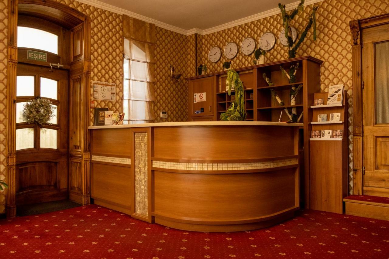 Diplomat Club Hotel Kiszyniów Zewnętrze zdjęcie