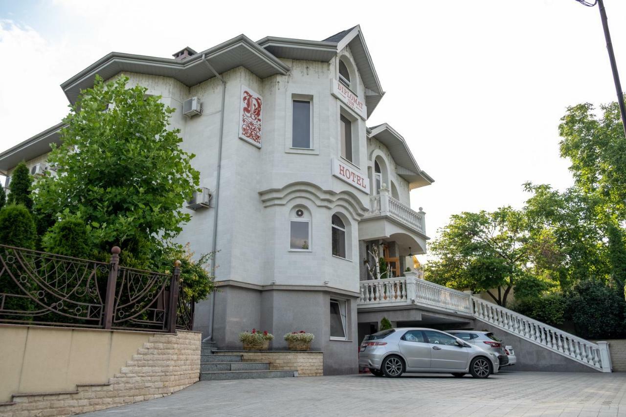 Diplomat Club Hotel Kiszyniów Zewnętrze zdjęcie