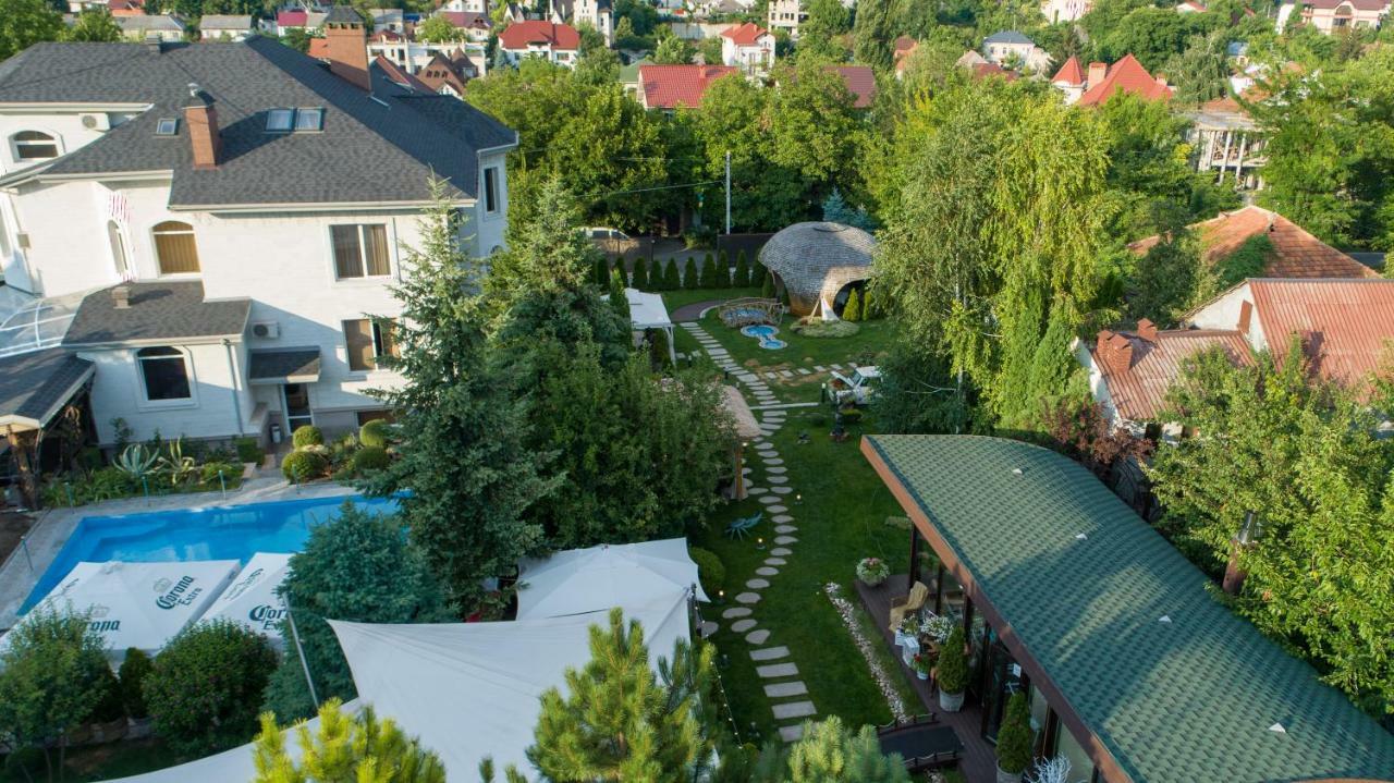 Diplomat Club Hotel Kiszyniów Zewnętrze zdjęcie